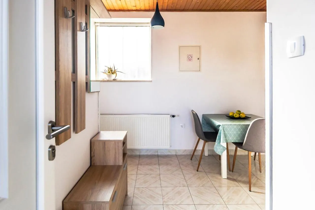 Apartment & Studio Gortan Ferienwohnung Marcana, Pula, Istria Istrien