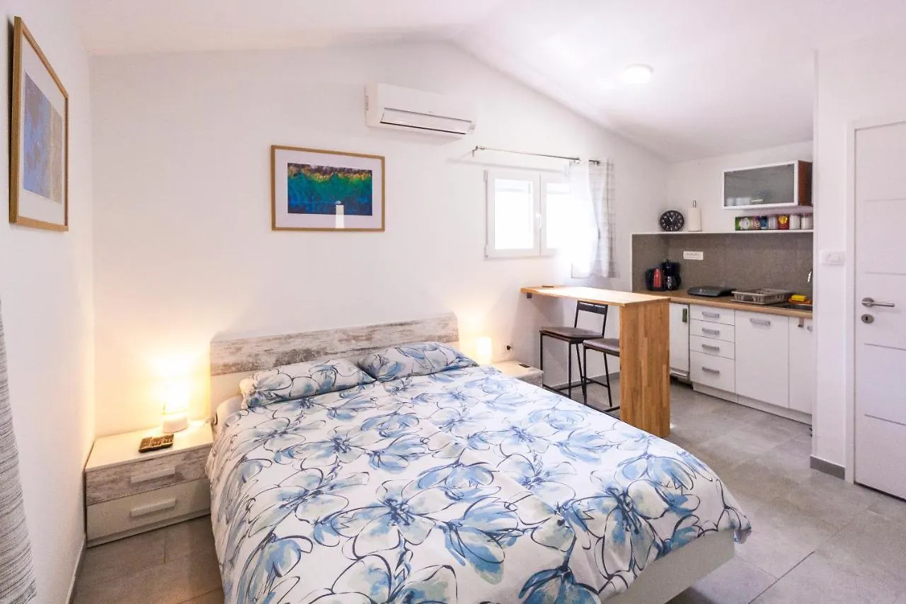 Apartment & Studio Gortan Ferienwohnung Marcana, Pula, Istria Istrien 0*, Marcana